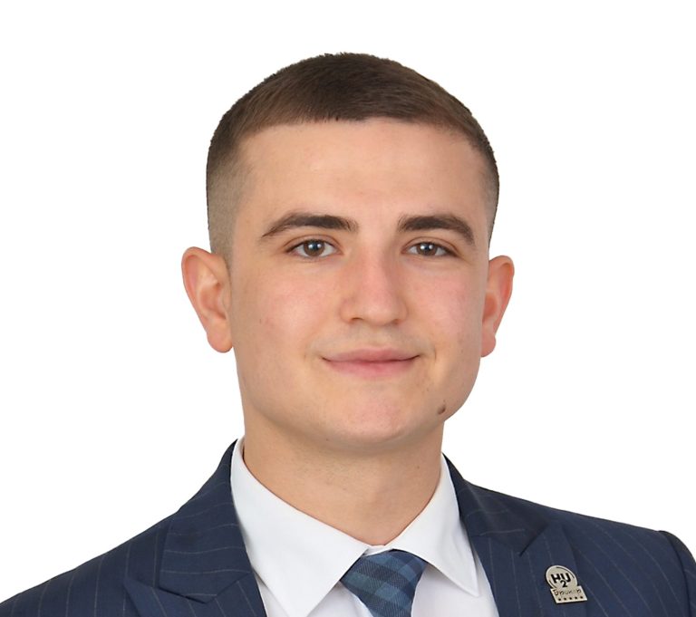 Богдан Параян