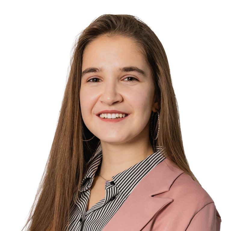 Анна Янева