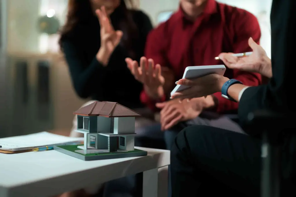 Консултация при покупка на имот – обсъждане на варианти за жилище